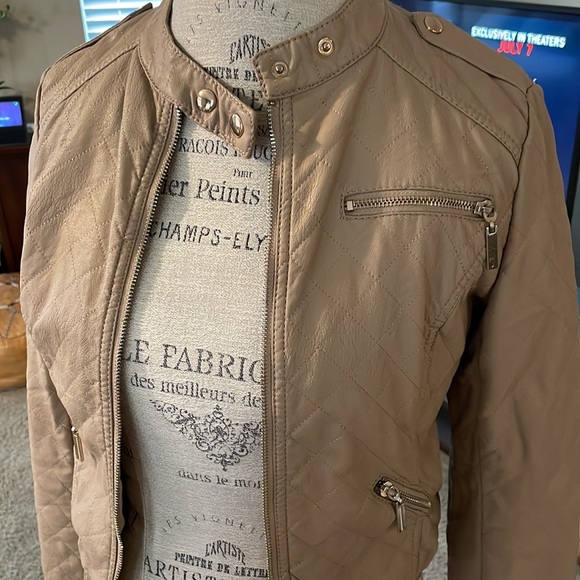 Small Forever 21 Tan Faux-Leather Jacket - Picture 6 of 7